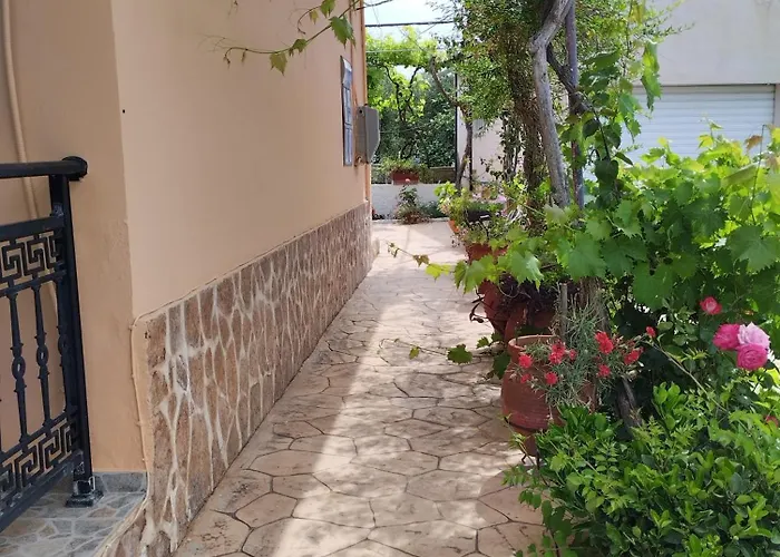Kokkinos Apartments