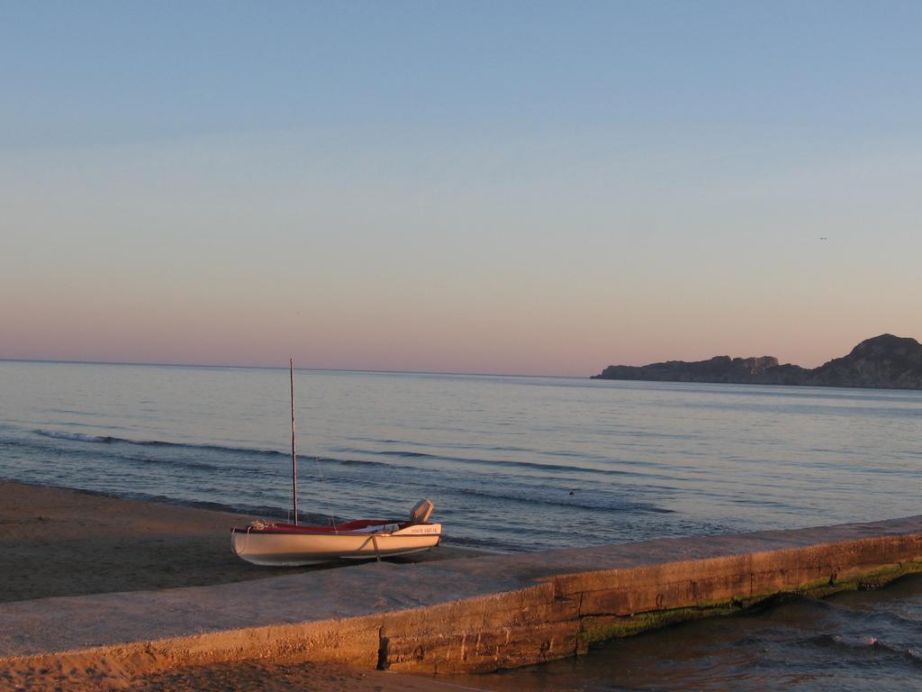 Daire Kokkinos Arillas (Corfu)