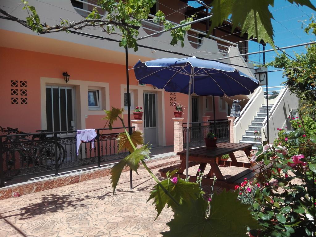 Kokkinos Daire Arillas (Corfu)
