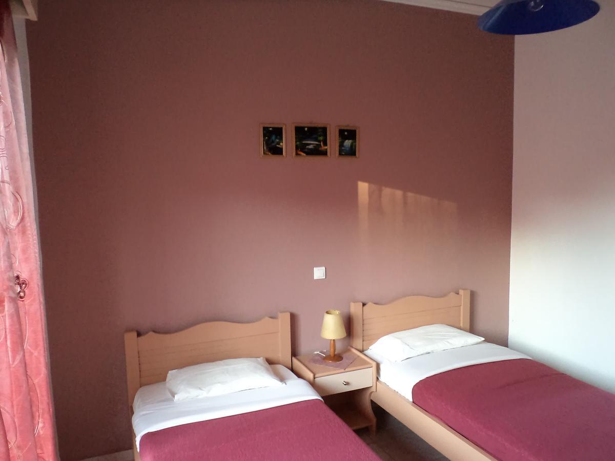 Kokkinos Apartament *